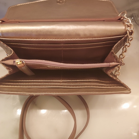 Wallet on Chain - Picture 2 of 3